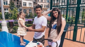 Супруги Дмитренко хотят третьего ребенка